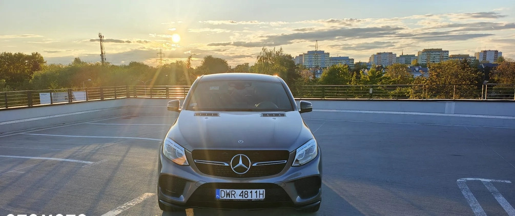 Mercedes-Benz GLE cena 219000 przebieg: 99000, rok produkcji 2017 z Wrocław małe 211